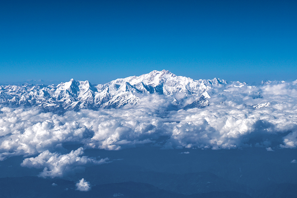 Kangchenjunga mountain range, India